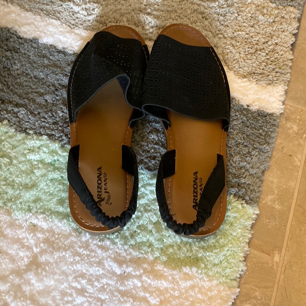 Arizona Sandals 8.5 - Picture 1 of 3
